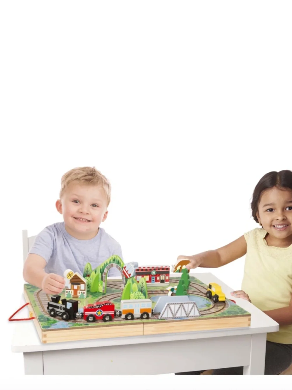 Melissa & Doug 17-Piece Wooden Take-Along Tabletop Railroad and Trains, for Kids